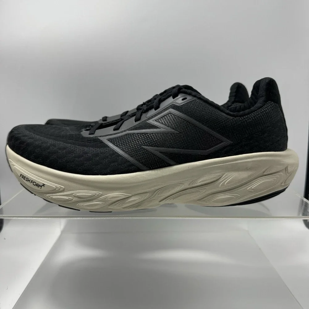 New Balance Fresh Foam X 1080v14 Black M1080B14 Men's Size 8.5 2E WIDE Brand New